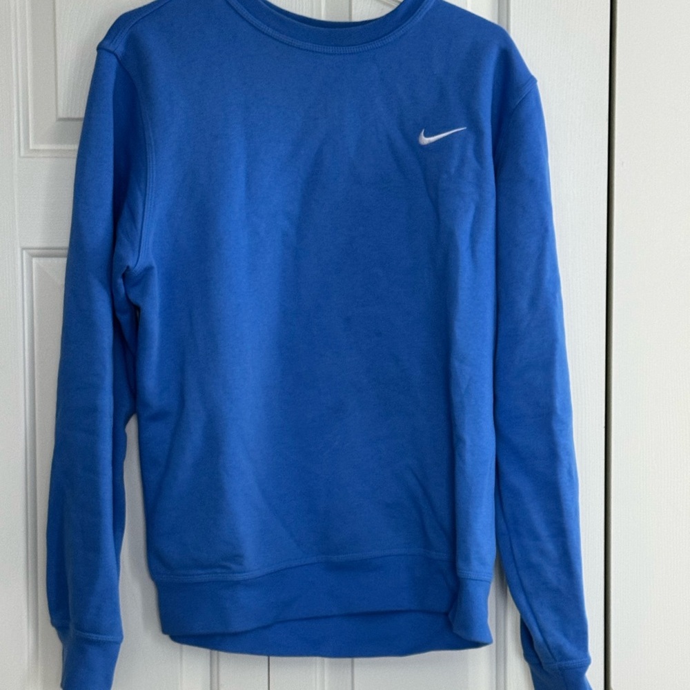 Nike Club Swoosh Crewneck Sweatshirt